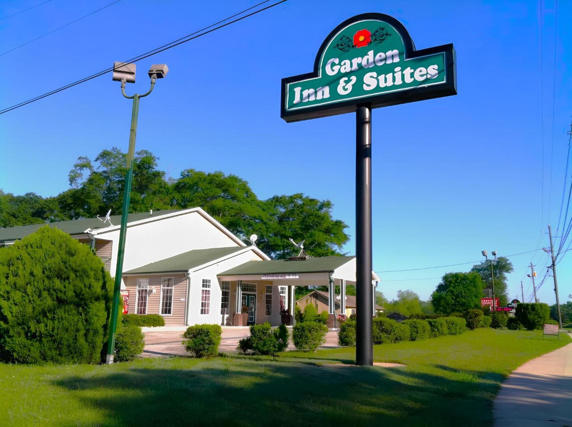 Garden Inn And Suites Near Callaway Gardens Pine Mountain エクステリア 写真