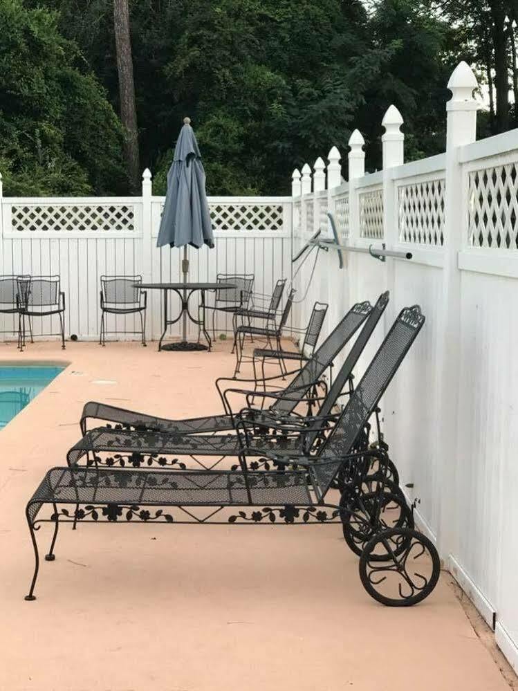 Garden Inn And Suites Near Callaway Gardens Pine Mountain エクステリア 写真
